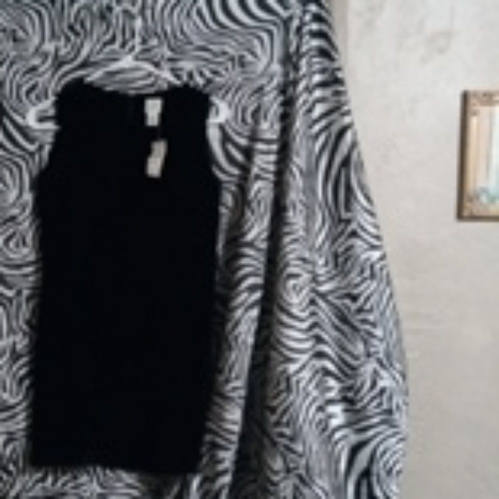 Black  dinner dress elegant wear with a shawl